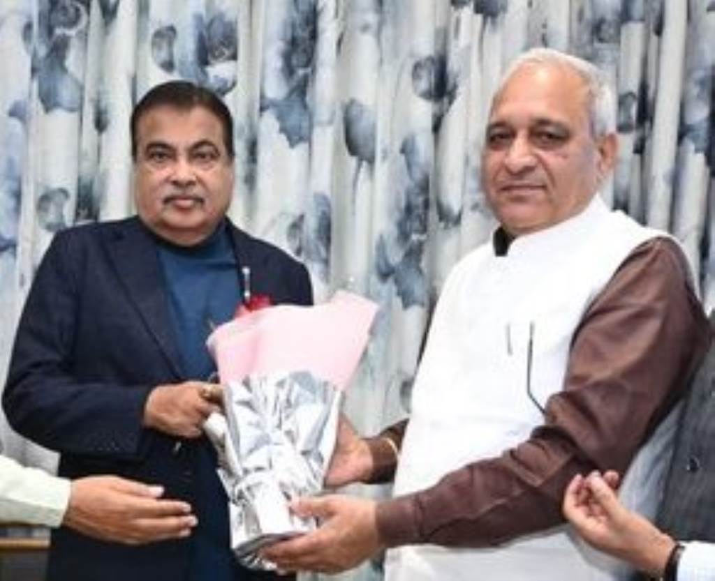 Cabinet Minister Ranbir Gangwa met Union Minister Nitin Gadkari during his visit to Nagpur discussed Haryanas projects